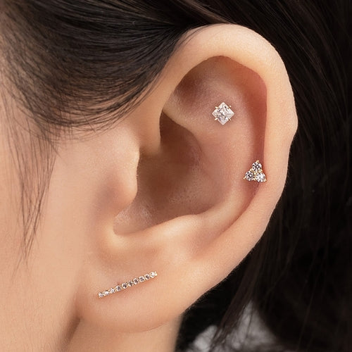 14K (58.5%) SOLID GOLD SQUARE CUBIC  PIERCING